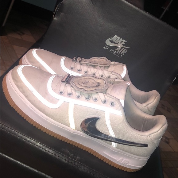 Nike Air Force 1 Low Travis Scott Size 10 - Picture 7 of 8